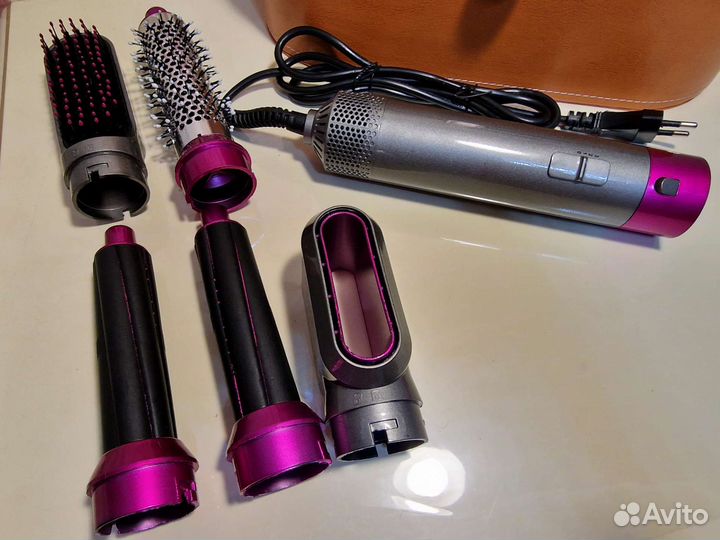 Новый стайлер Dyson
