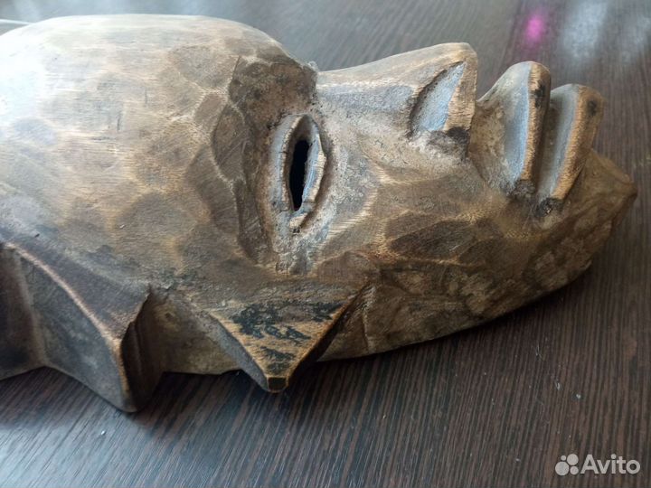 Африканская маска дерево редкая