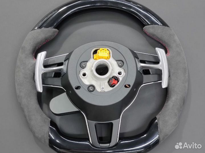 Руль карбон с анатомией Porsche 2018+