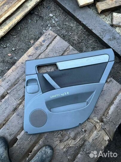 Обшивка двери задняя правая Chevrolet Lacetti сед