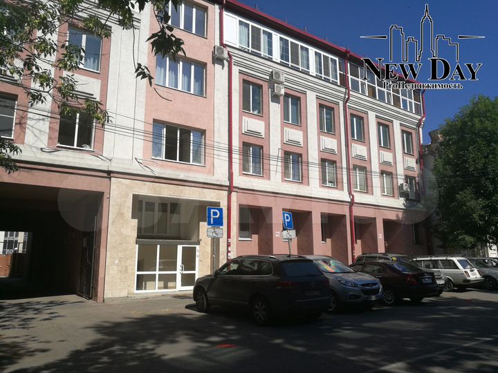Помещение с арендатором в центре, 322.4 м²