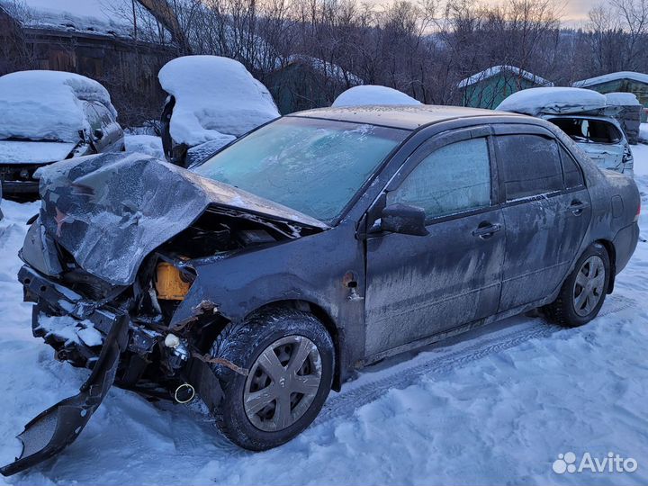 Автомобиль на запчасти Lancer 9 2003 1.3 МКПП