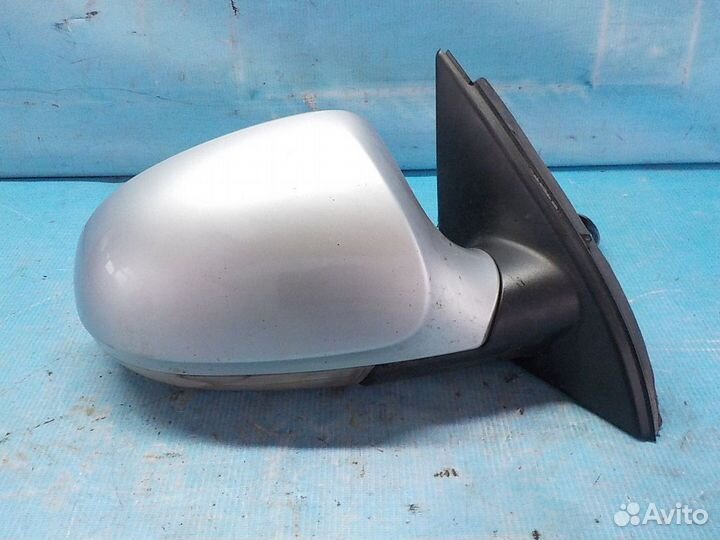 Зеркало заднего вида правое volkswagen Passat B6 2