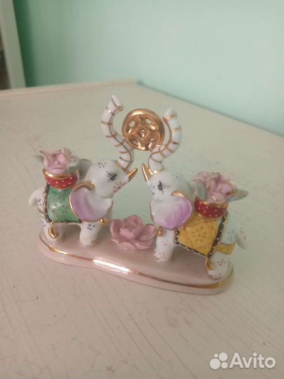 Китайская статуэтка