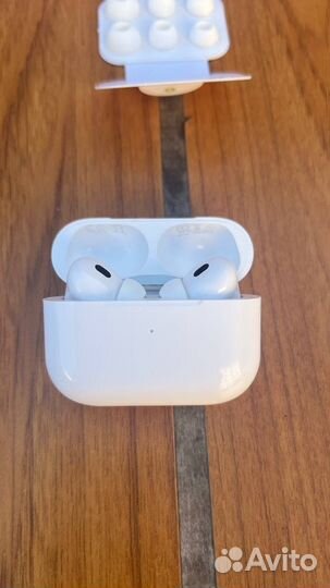 Беспроводные наушники Apple AirPods Pro 2