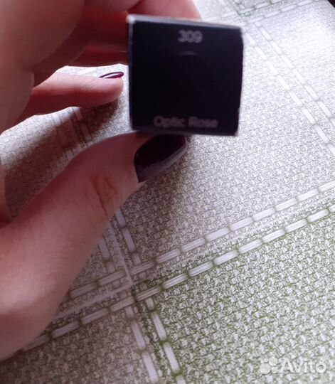 Помада,лак-блеск для губ shiseido-оригинал