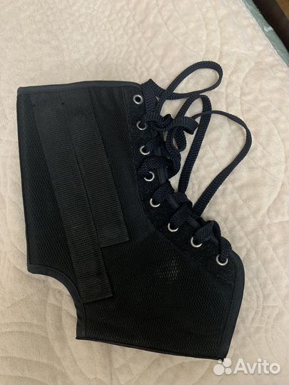 Бандаж на голеностопный сустав