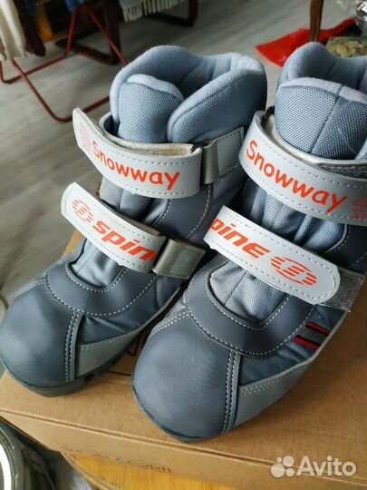 Лыжные детские ботинки Spine 33/34, беговые, NNN