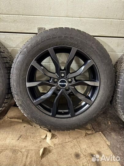 Зимние колёса 235/60 r18