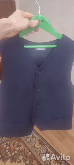 Жилетка для мальчика рост 140