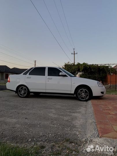 Сидения на priora 2