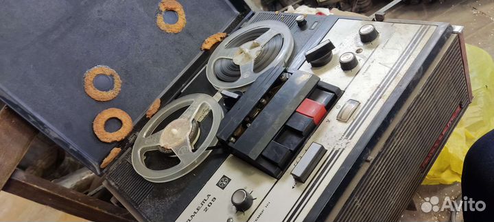 Катушечный магнитофон комета 209