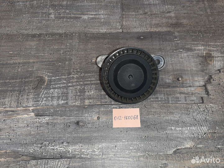 Ролик натяжной ремня генератора VAG