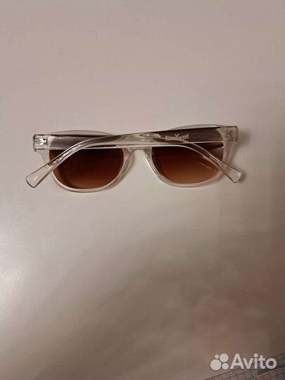 Солнцезащитные очки