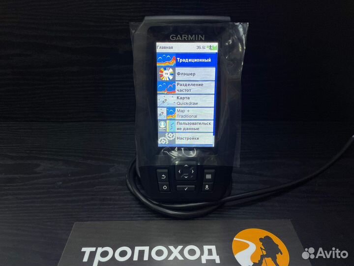 Эхолот Garmin Striker Plus 4