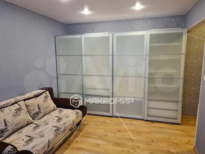 4-к. квартира, 69,5 м², 2/5 эт.