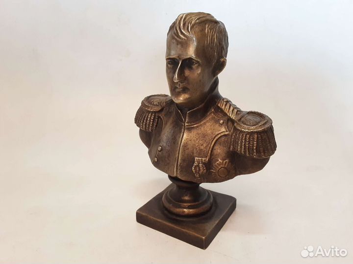 Бюсты бронза. Старые.(Неноводел,не Китаи)
