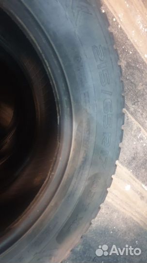 Nokian Tyres Hakkapeliitta 8 215/65 R17