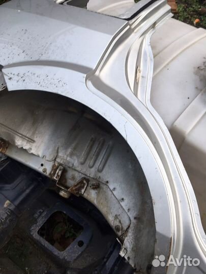 Крыло правое Форд Fusion.Авторазборка