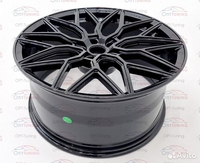 Диск кованый в стиле Vossen HF-2 R20 8.5J