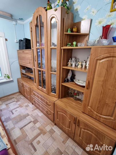 Стенка в гостиную