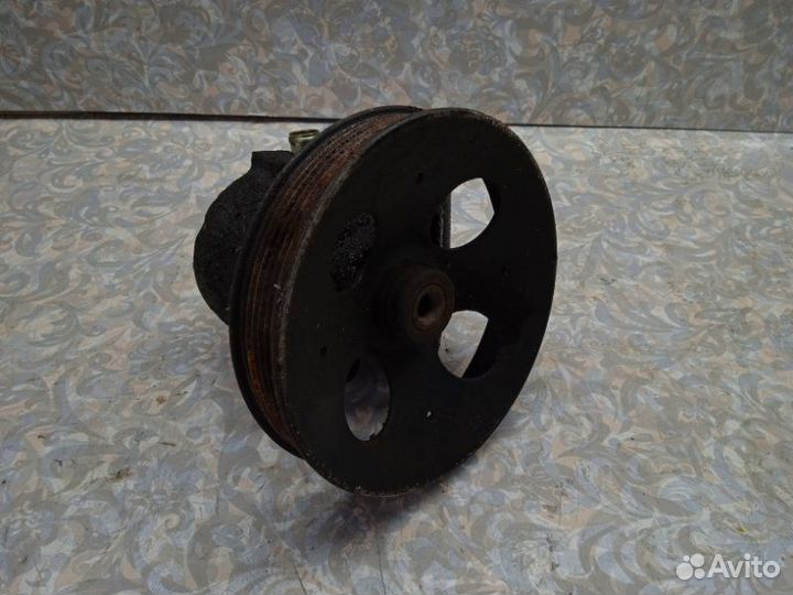 Насос гидроусилителя Opel Omega B 2000