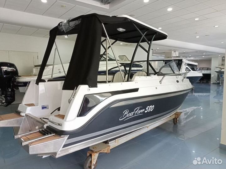 Прогулочный катер BossForr 580 HT Open