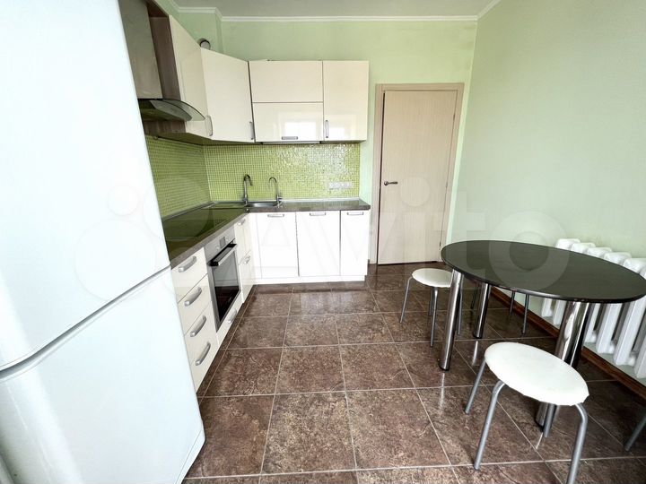 2-к. квартира, 53 м², 16/16 эт.