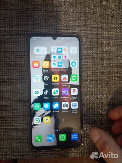 HUAWEI nova Y70, 4/64 ГБ