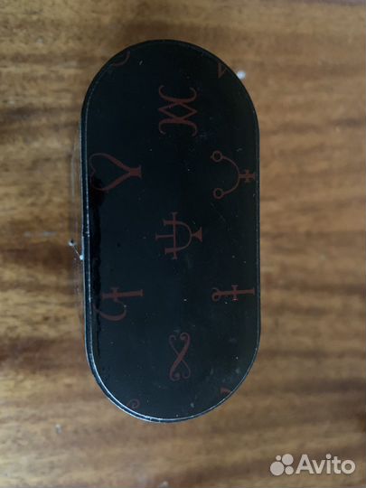 Упаковка и флакон духи Magie noire Parfum