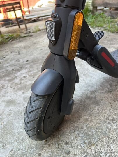 Электросамокат ninebot kickscooter e22