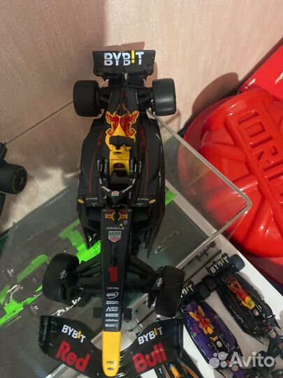 Модель formula 1 red bull1:24