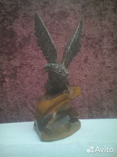 Деревянный орел СССР