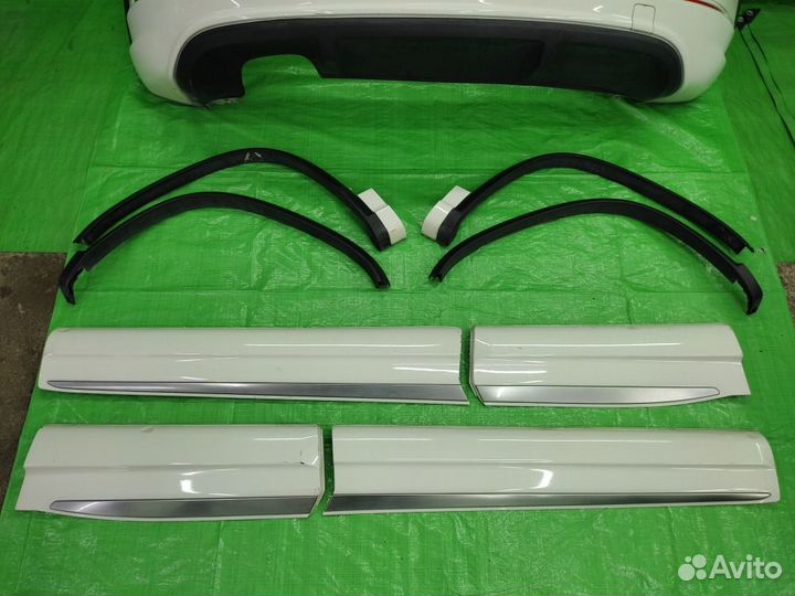 Обвес R-Line (полный комплект) VW Tiguan 2007-2011