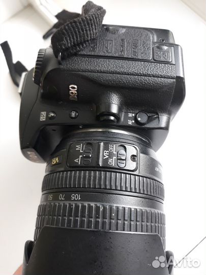Цифровая зеркальная фотокамера Nikon D90