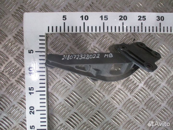 Кронштейн солнцезащитного козырька Mercedes-Benz A