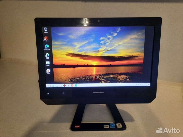 Моноблок Lenovo C225
