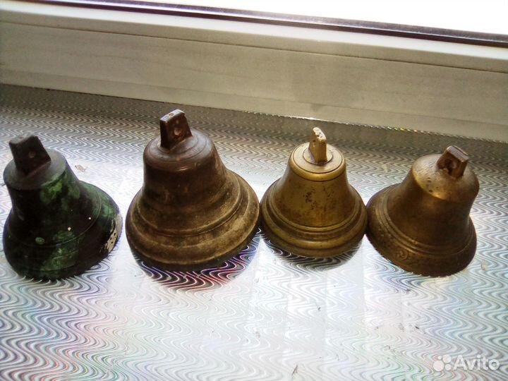 Колокольчик старинный