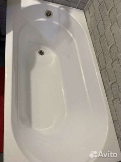 Ванна бу на каркасе 130см