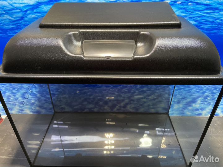 Новый 40 литров с пластиковой крышкой