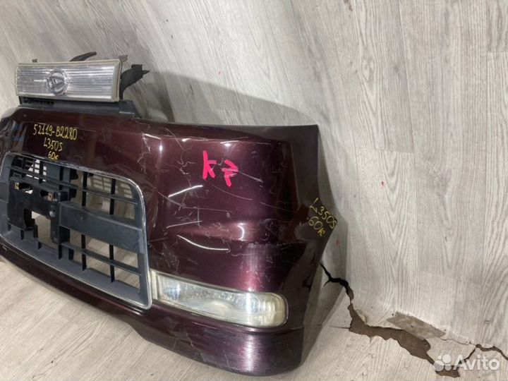 Бампер перед. daihatsu tanto