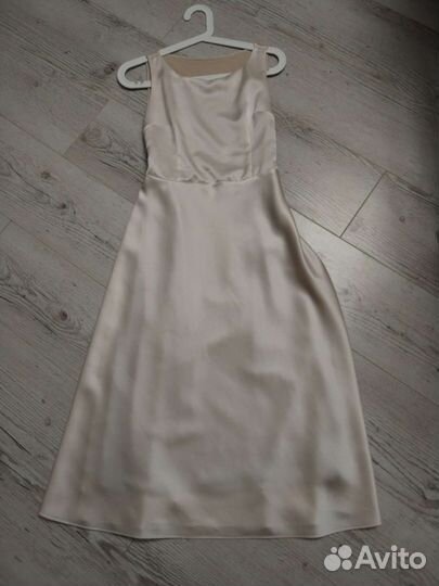 Платье вечернее