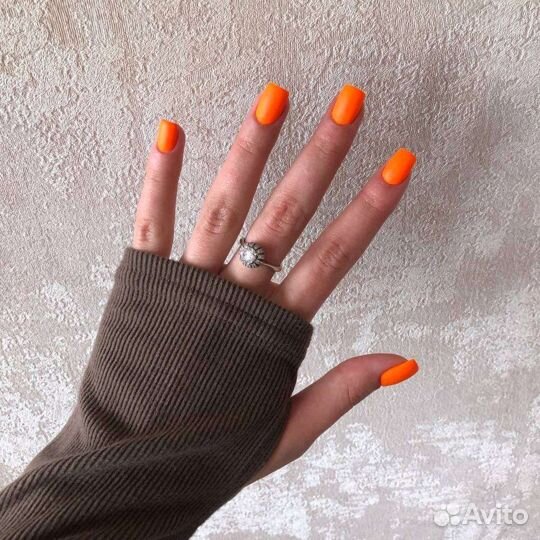 Маникюр педикюр