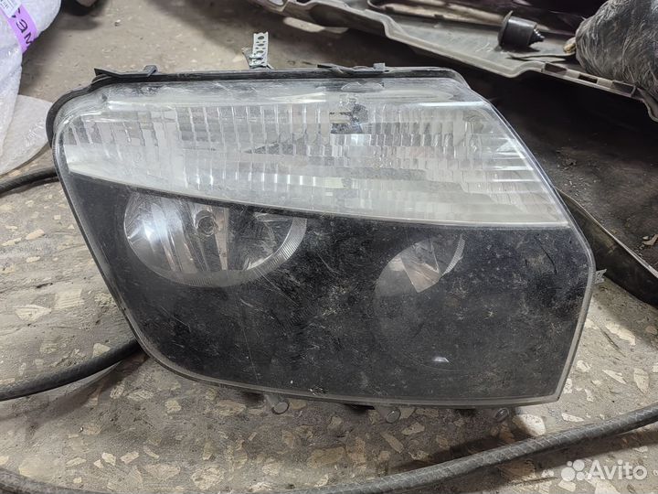 Фары Рено Дастер