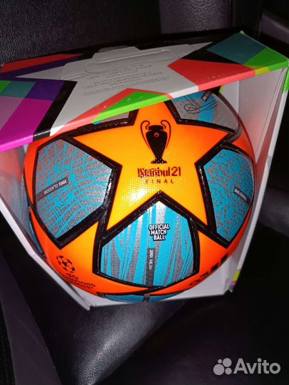 Футбольный мяч adidas зимний лига чемпионов Pro