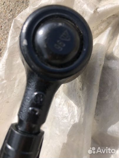 Тяга рулевая mercedes w126