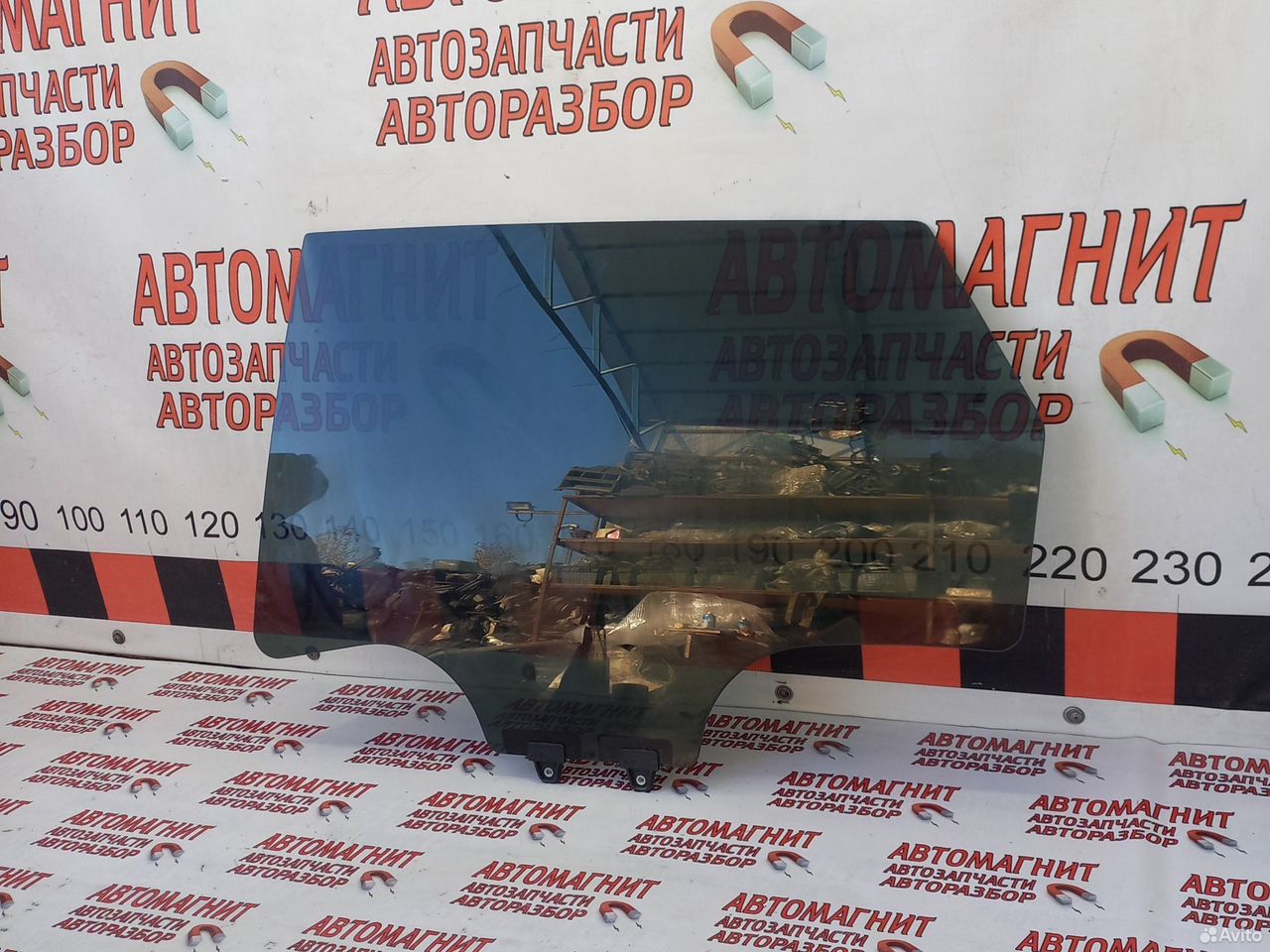 Стекло заднее левое Voyah Free оригинал