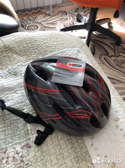 Велошлем Reaction