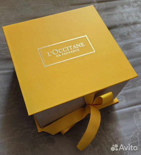 Подарочный набор«L’Occitane» + косметичка