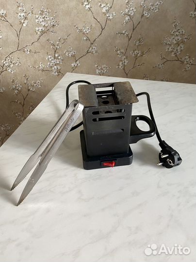 Плитка и щипцы